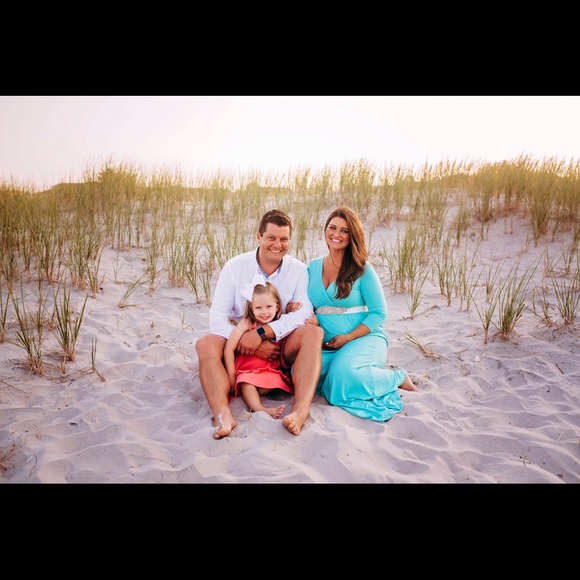 Meet your Posher, Alexis! - Picture 3 of 3